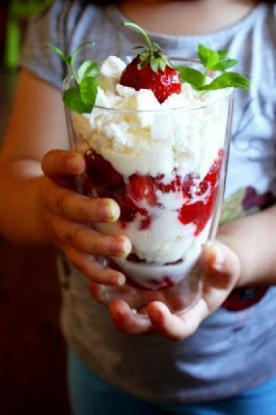 Eton Mess - słodki deser na Dzień Dziecka :)