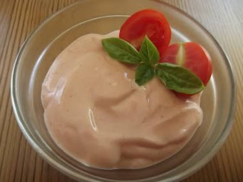 Sos jogurtowo-pomidorowy