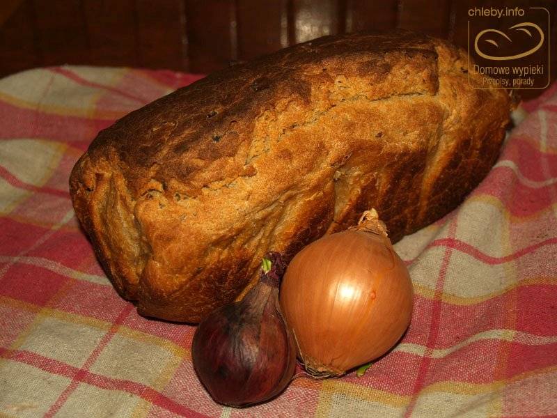 Chleb cebulowy na zakwasie