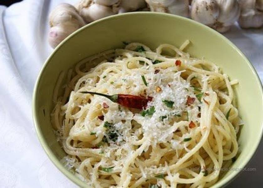 Spaghetti aglio, olio e peperoncino