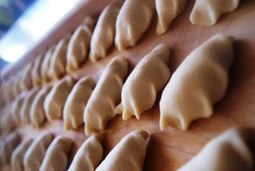 Pierogi z Gorgonzola i suszonymi pomidorami