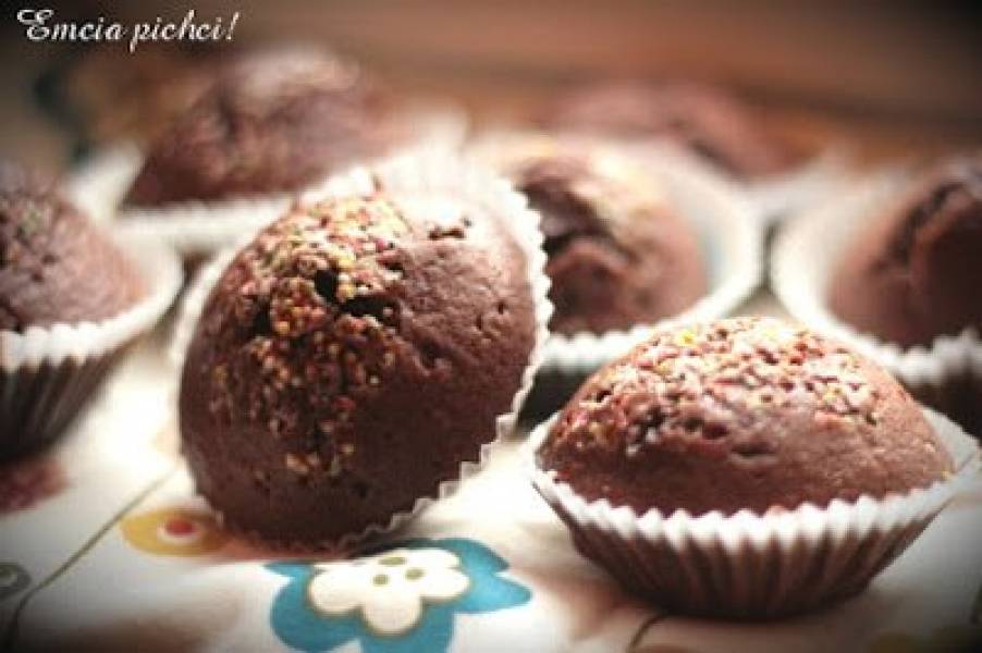 Mocno czekoladowe muffiny z masłem orzechowym!