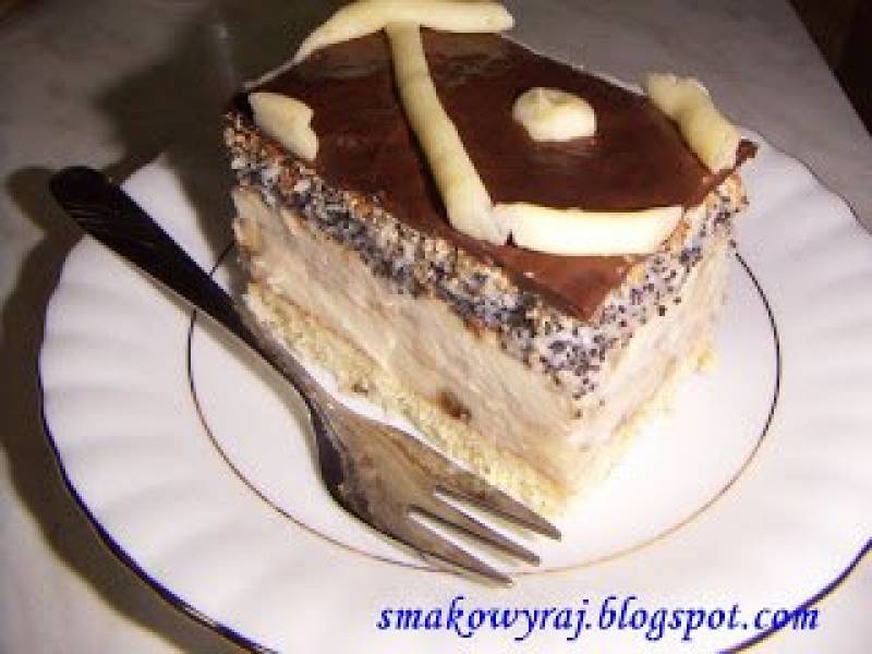 Mambo number 5, czyli płaskie cycki murzynki- ciasto biszkoptowe o 5ciu smakach, z kremem budyniowym, bananami, makiem, kokosem 