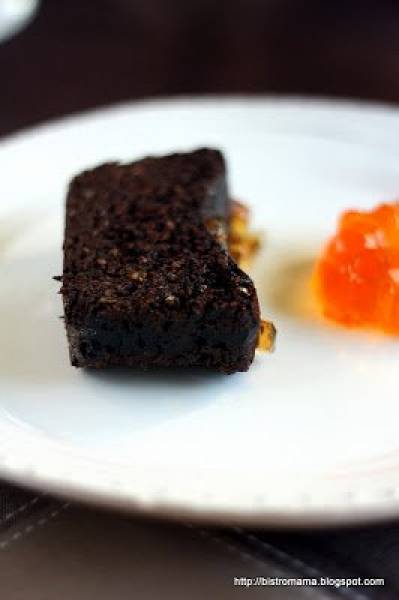 Ciasto czekoladowo-pomarańczowe (bezglutenowe)