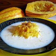 Zupa mleczno-kokosowa z makaronem dyniowym