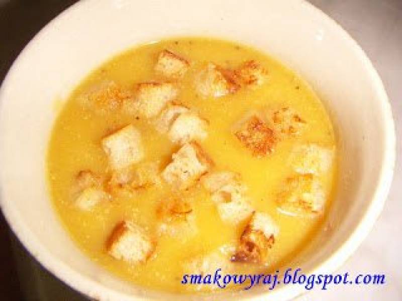 Aksamitna zupa krem z dyni z nutą Curry & Cayenne