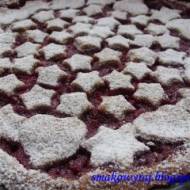Tort z Linzu, czyli kruchy migdałowo- malinowy torcik z cynamonem i goździkami