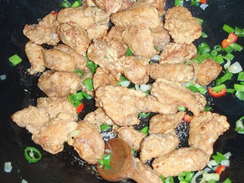 Salty- Spicy- Crispy Chicken, czyli kurczak w chrupiącej panierce na sposób azjatycki