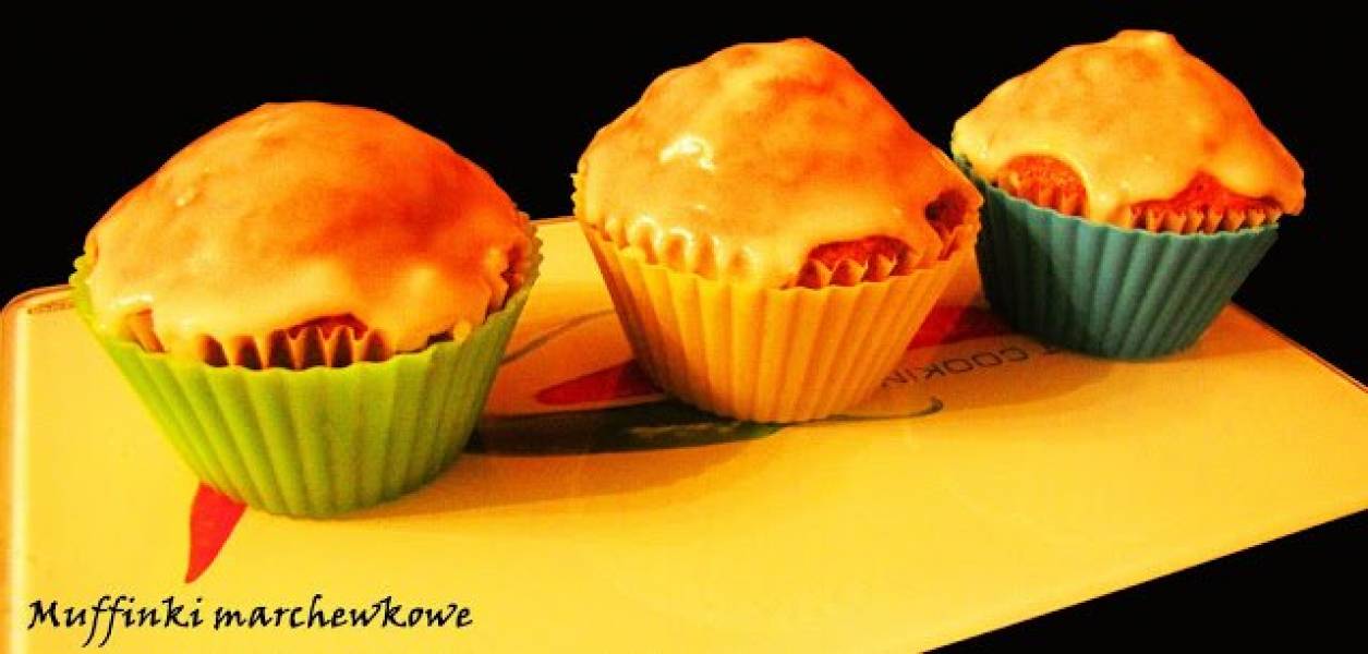 Muffinki marchewkowe