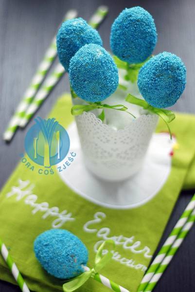 Wielkanocne jajeczne cake pops