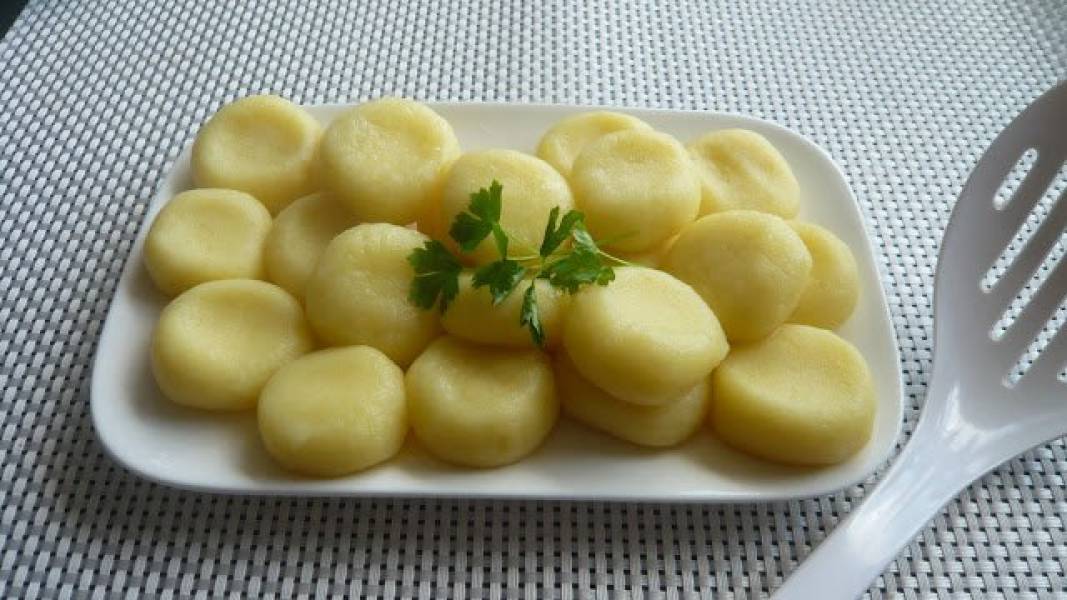 Kluski śląskie-Schlesische Kartoffelklöße