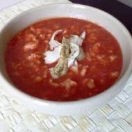 Ekspresowa zupa pomidorowa z kluskami