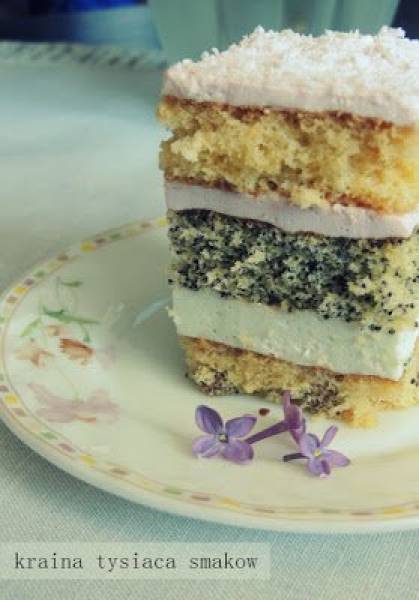 Lucynka - łatwy tort z kremem lub ciasto do kawy, które zawsze się udaje!