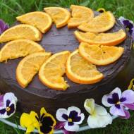 Czekoladowy tort z karmelizowanymi pomarańczami i konfiturą pomarańcz.-imbirową