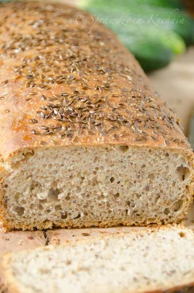 Chleb mieszany z siemieniem lnianym