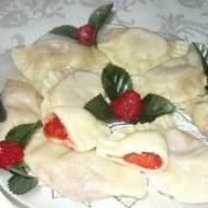 Pierogi z truskawkami