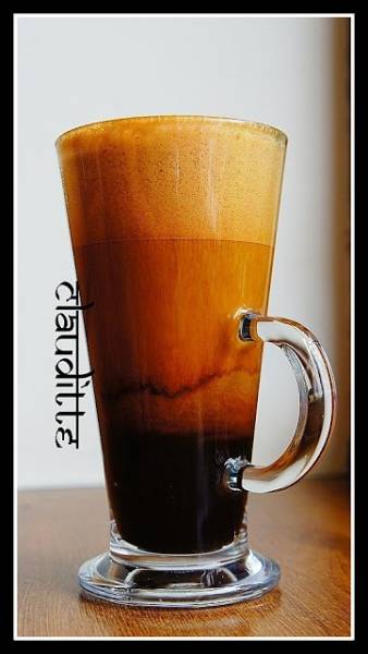 Douwe Egberts Cafe Essense Dark Sensation - ICE COFFEE