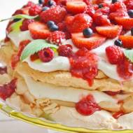 Tort Pavlova