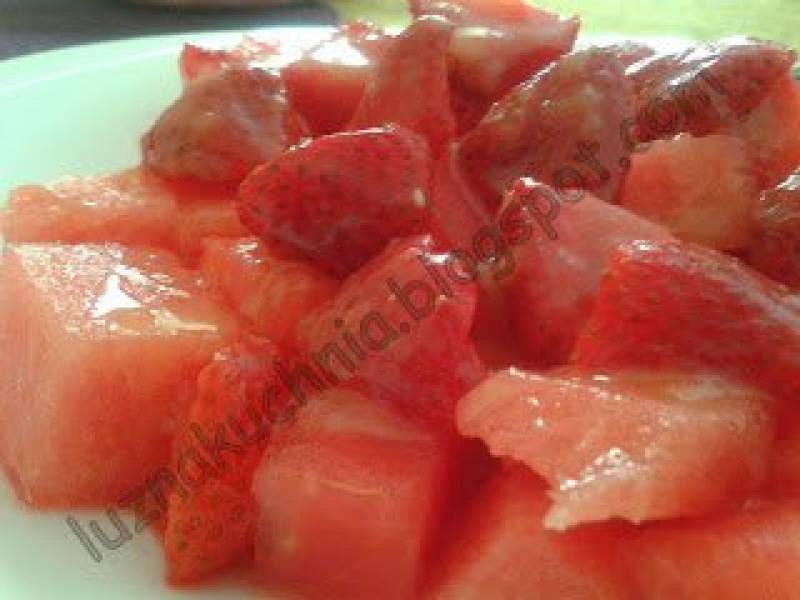 White chocolate watermelon n strawberry