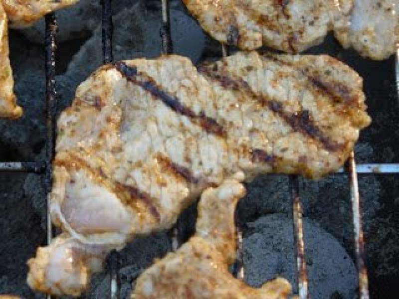 Schabowy się opala, czyli kotleciki ze schabu środkowego pieczone na grillu