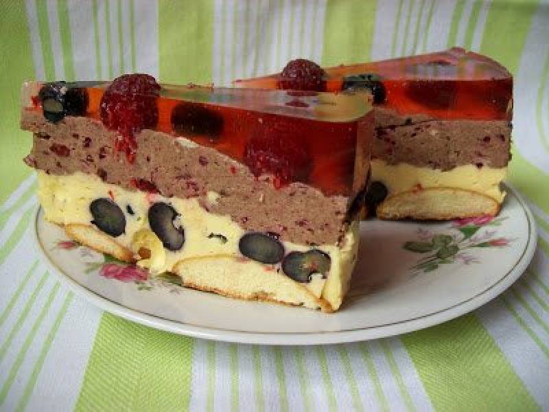 Ciasto-pianka z owocami