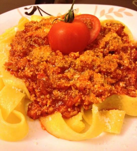 Tagliatelle bolognese