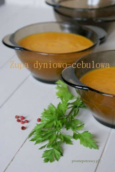 Zupa dyniowo- cebulowa