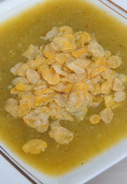 Rozgrzewająca prosta zupa krem z cukinii i czosnku