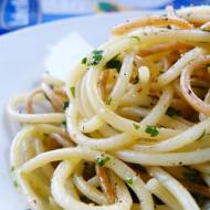 Spaghetti aglio e olio / Spaghetti z oliwą i czosnkiem