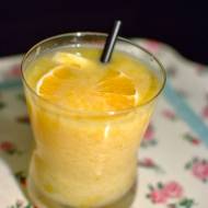 Drink z Canari kokosowym i pomarańczą- 