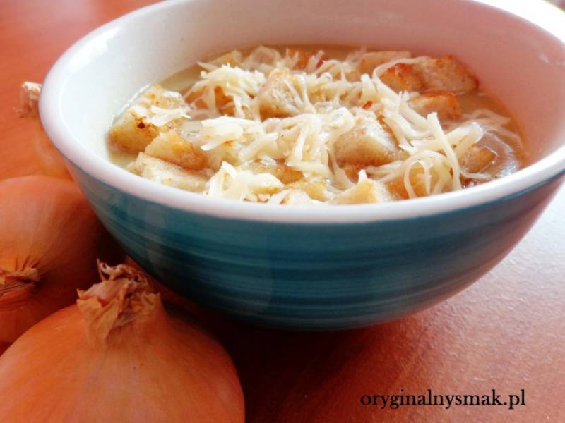 Zupa cebulowa