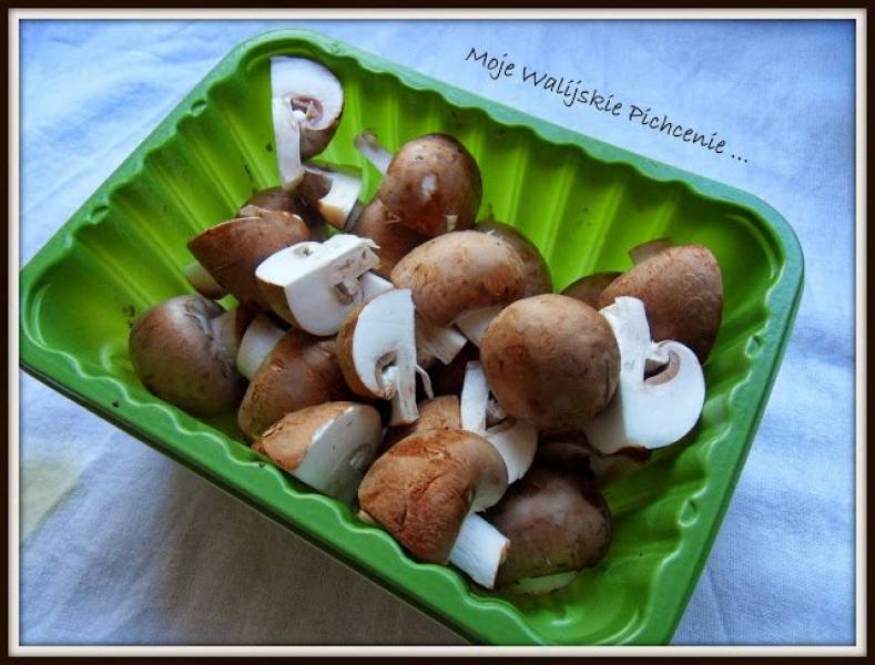 HAZELNUT MUSHROOMS NA MAŚLE