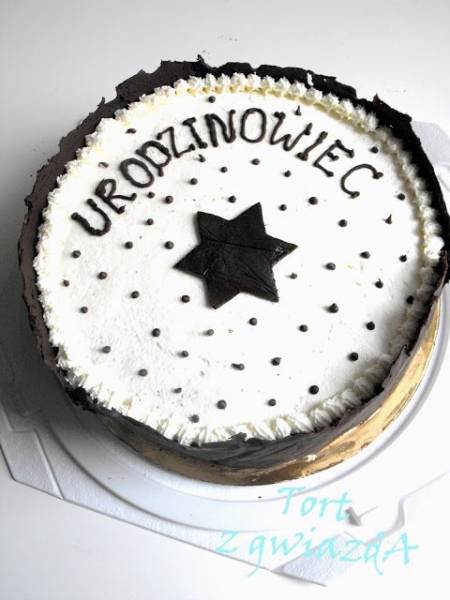 Tort z gwiazdką