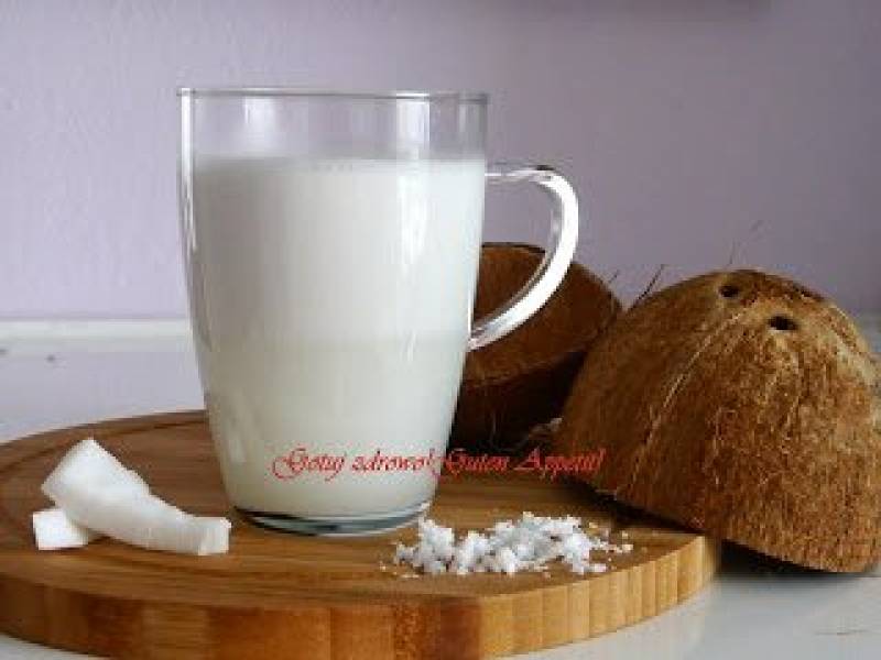 Kokos,domowe mleko i wiórki kokosowe - wartości zdrowotne
