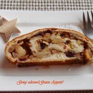 Apfel-Strudel czyli strudel z jabłkami i bakaliami