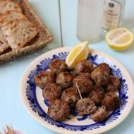 Keftedakia - aromatyczne greckie klopsiki z piekarnika