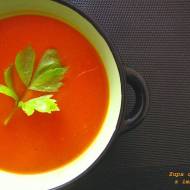 Zupa z dyni z imbirem i sokiem pomarańczowym