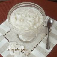 Intensywnie kokosowy pudding ryżowy