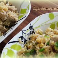 Ryż smażony z wieprzowiną i warzywami