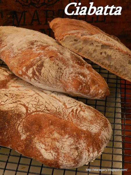 Ciabatta czyli biały włoski chleb