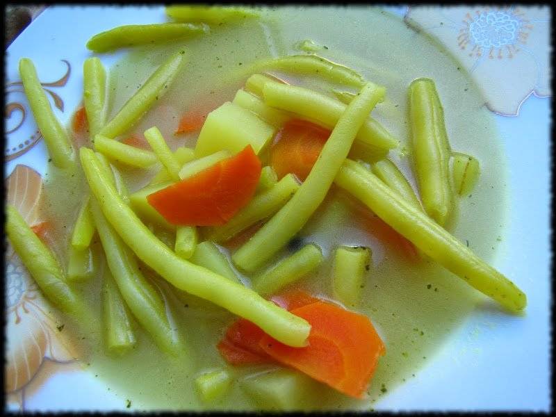 Zupa z fasolki szparagowe żółtej