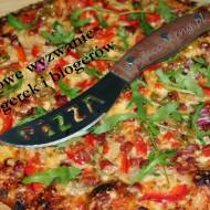 Pizza z otrębami żytnimi - Lutowe Wyzwanie Blogerek i Blogerów