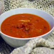 Klasyka w nieco innym wydaniu, czyli zupa pomidorowa z imbirem i soczewicą