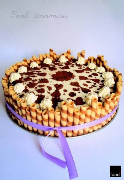 Tort tiramisu