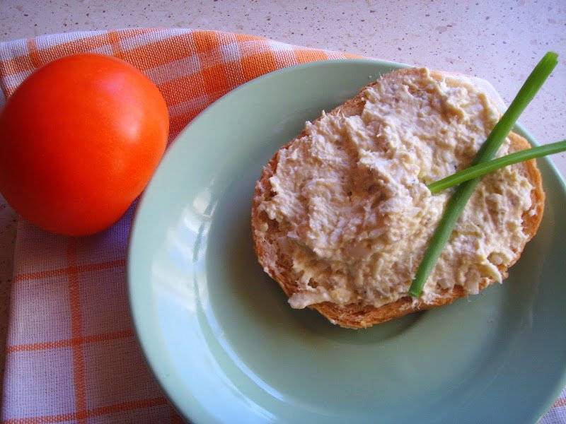 Pasta twarożkowa z rybą