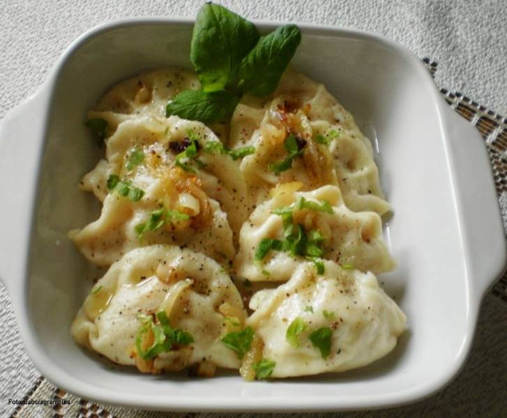 Ruskie pierogi z miętą