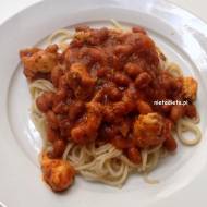Bezglutenowe spaghetti z kurczakiem i czerwoną fasolą