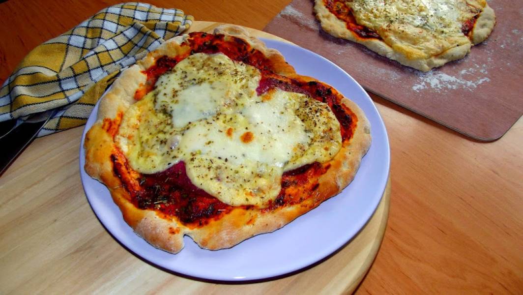 Pizza z salami :)