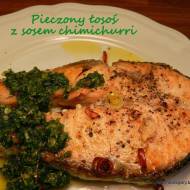 Pieczony łosoś z sosem chimichurri