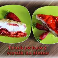 Truskawkowy sernik na zimno